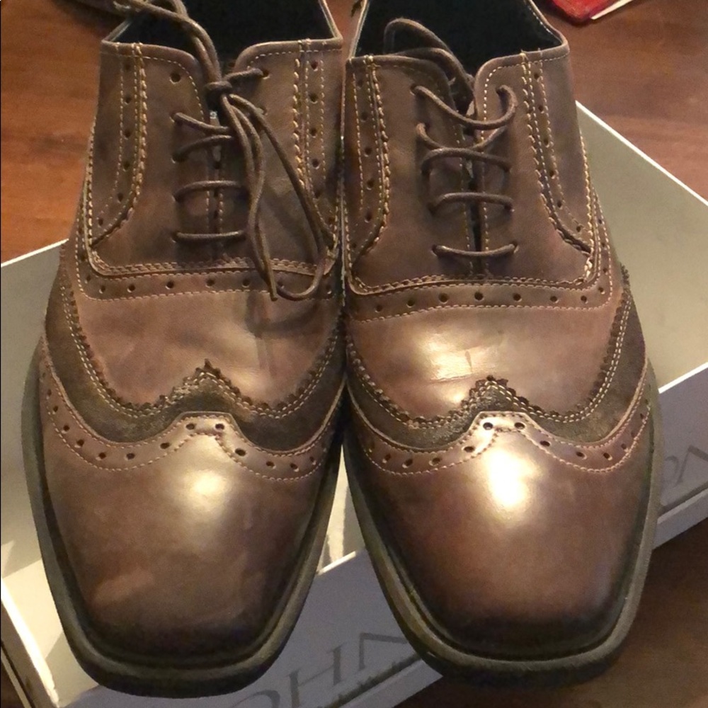 Wingtip dress shoes